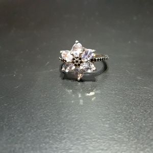 Tanzanite With Black Spinel Ring A5